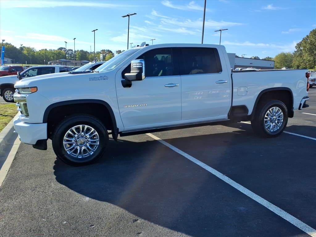 Chevrolet Silverado 3500HD High Country Crew Cab 4WD 2022 Chevrolet Silverado 3500HD High Country Crew Cab 4WD 2022