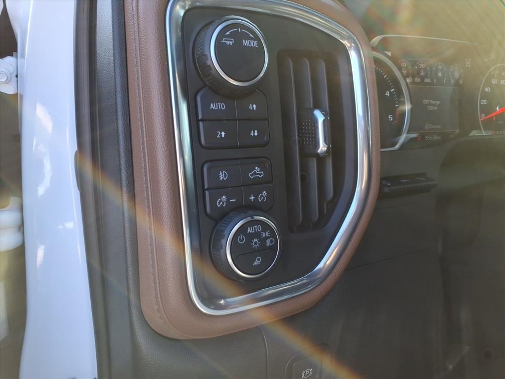 Chevrolet Silverado 3500HD High Country Crew Cab 4WD 2022 Chevrolet Silverado 3500HD High Country Crew Cab 4WD 2022