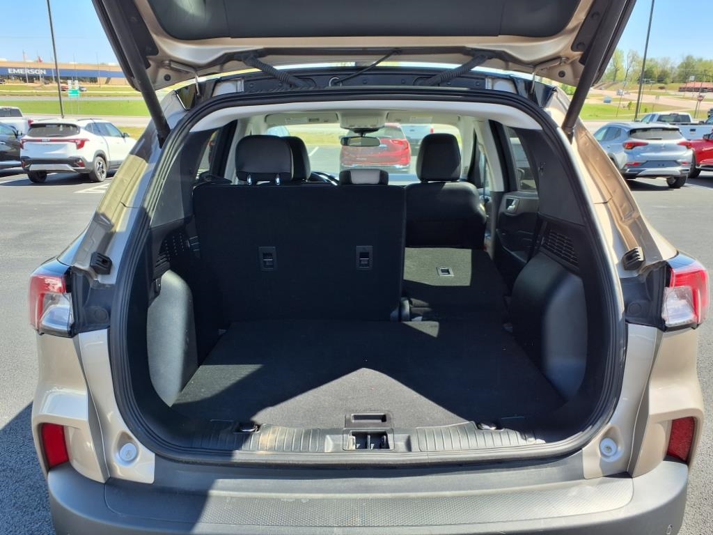 Ford Escape SEL FWD 2021 Ford Escape SEL FWD 2021