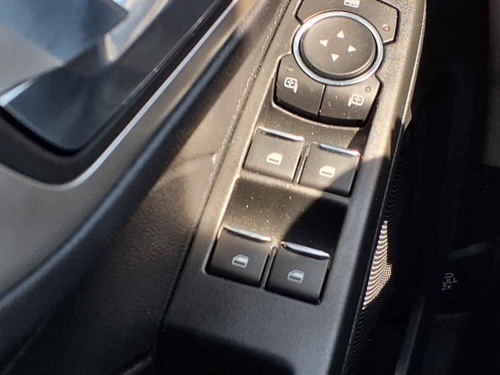 Ford Escape SEL FWD 2021