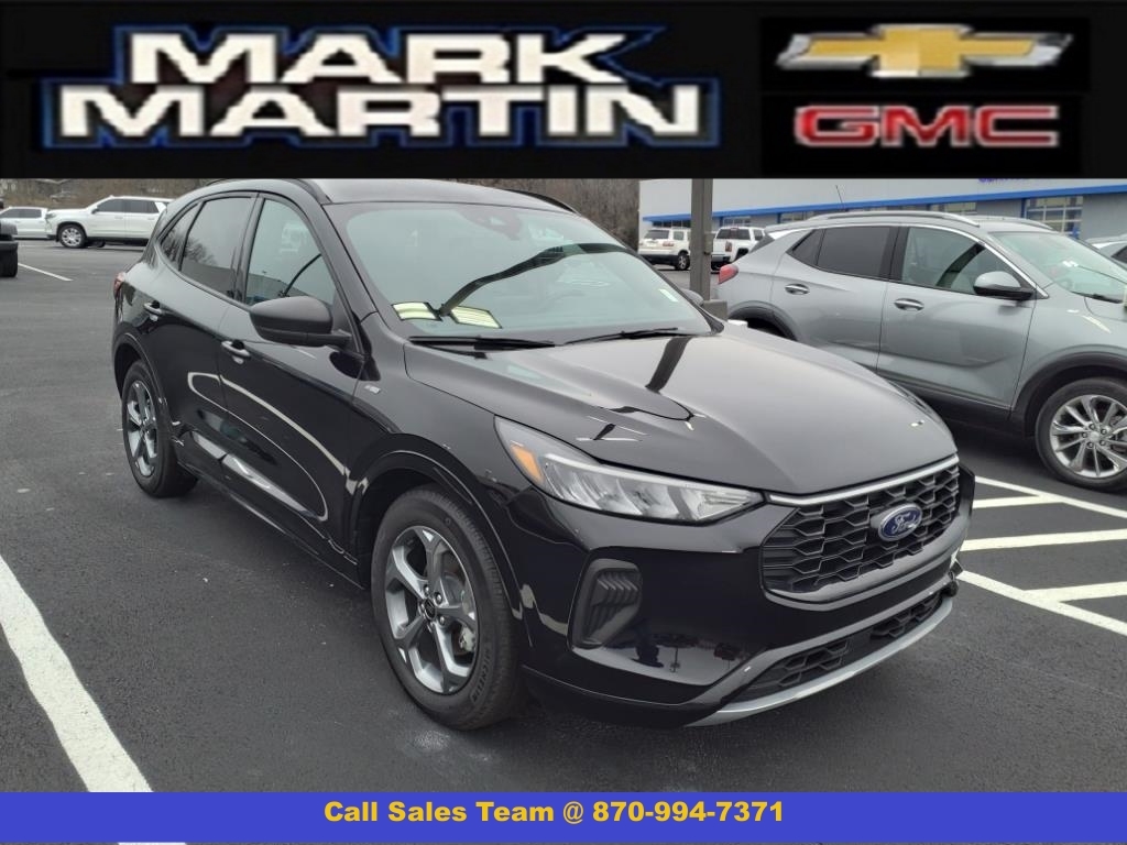 2024 Ford Escape ST-Line's photo