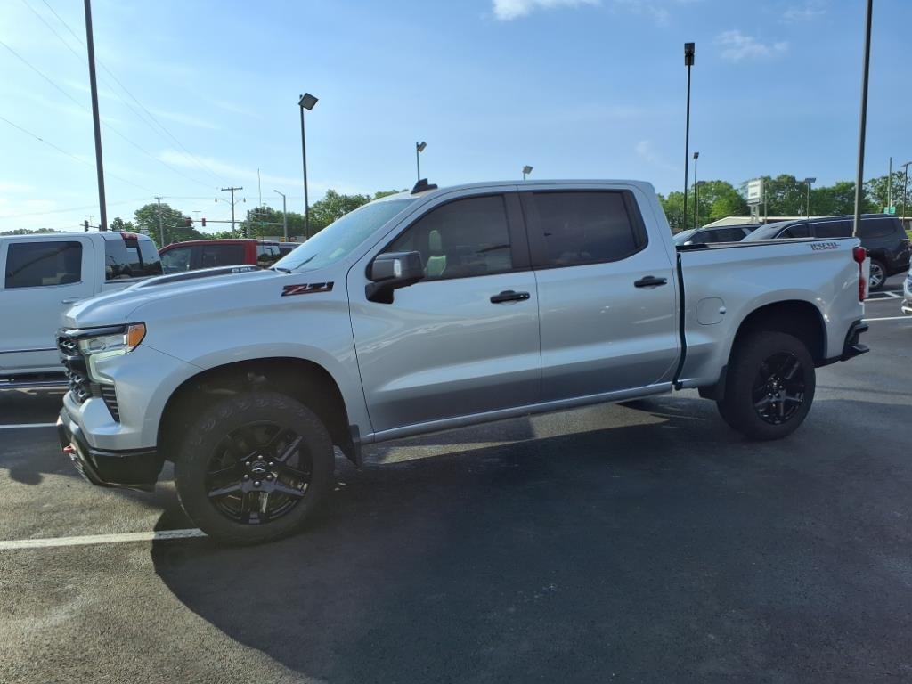 Chevrolet Silverado 1500 4WD Crew Cab 147" LT Trail Boss 2022 Chevrolet Silverado 1500 4WD Crew Cab 147" LT Trail Boss 2022
