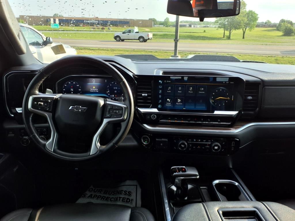 Chevrolet Silverado 1500 4WD Crew Cab 147" LT Trail Boss 2022