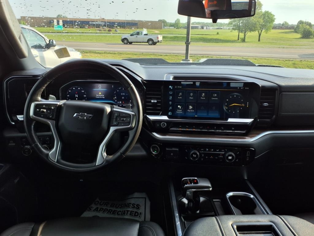 Chevrolet Silverado 1500 4WD Crew Cab 147" LT Trail Boss 2022