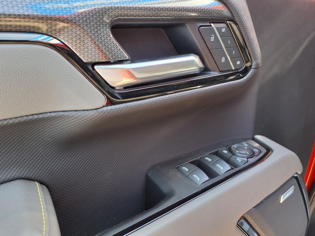 Chevrolet Silverado 1500 4WD Crew Cab 147" ZR2 2025 Chevrolet Silverado 1500 4WD Crew Cab 147" ZR2 2025