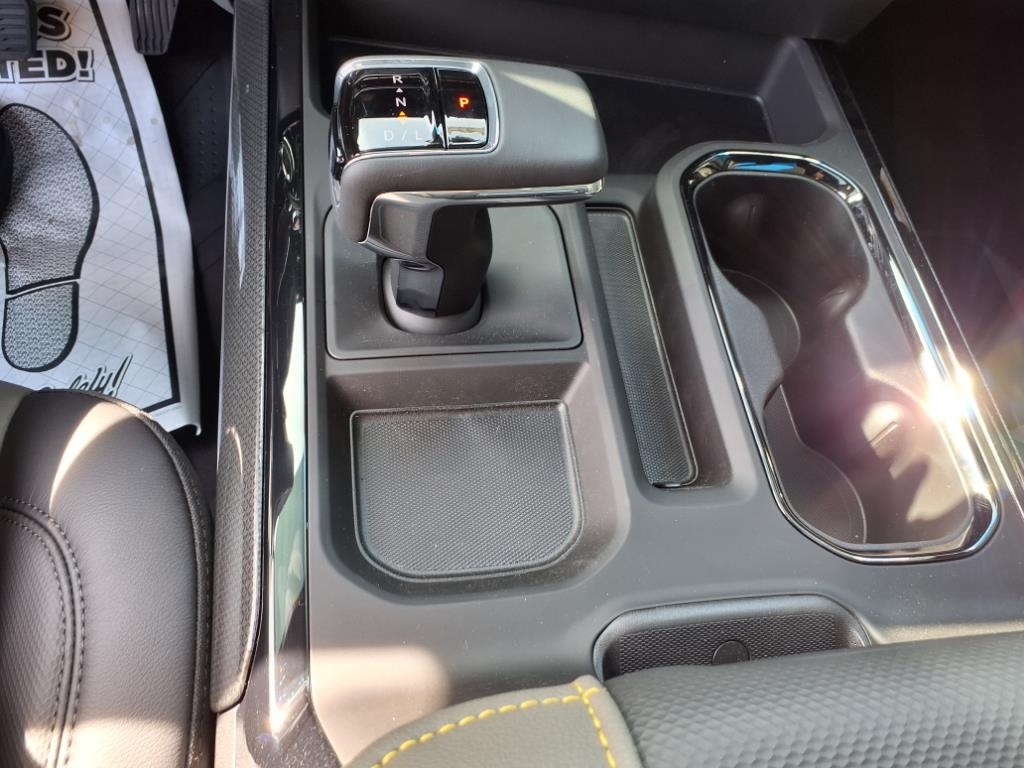 Chevrolet Silverado 1500 4WD Crew Cab 147" ZR2 2025 Chevrolet Silverado 1500 4WD Crew Cab 147" ZR2 2025