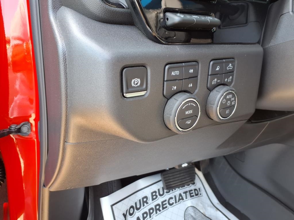 Chevrolet Silverado 1500 4WD Crew Cab 147" ZR2 2025 Chevrolet Silverado 1500 4WD Crew Cab 147" ZR2 2025