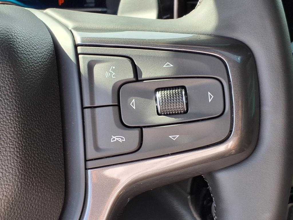 Chevrolet Silverado 1500 4WD Crew Cab 147" ZR2 2025 Chevrolet Silverado 1500 4WD Crew Cab 147" ZR2 2025