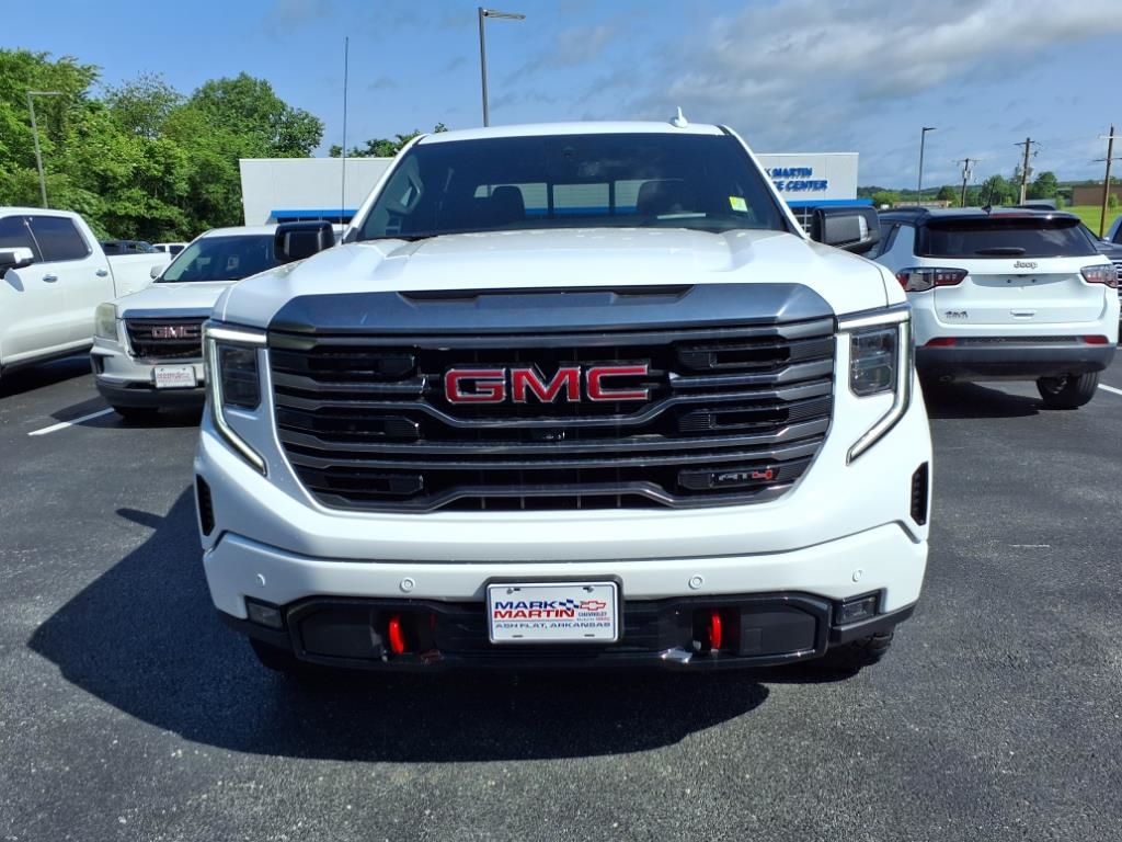 GMC Sierra 1500 4WD Crew Cab 147" AT4 2024 GMC Sierra 1500 4WD Crew Cab 147" AT4 2024