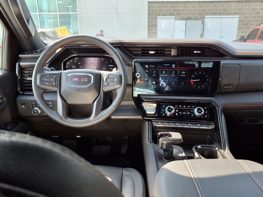 GMC Sierra 1500 4WD Crew Cab 147" AT4 2024 GMC Sierra 1500 4WD Crew Cab 147" AT4 2024