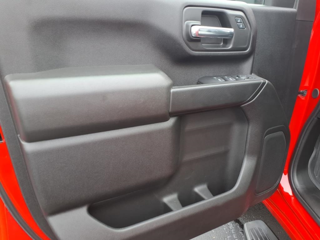 GMC Sierra 2500HD 4WD Crew Cab 159" Pro 2024 GMC Sierra 2500HD 4WD Crew Cab 159" Pro 2024