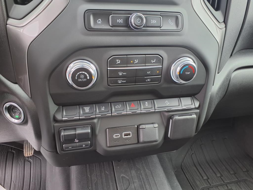 GMC Sierra 2500HD 4WD Crew Cab 159" Pro 2024 GMC Sierra 2500HD 4WD Crew Cab 159" Pro 2024