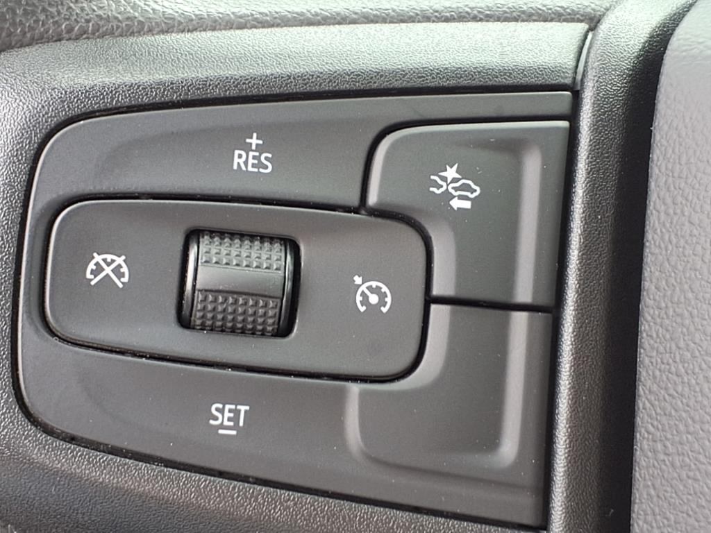 GMC Sierra 2500HD 4WD Crew Cab 159" Pro 2024