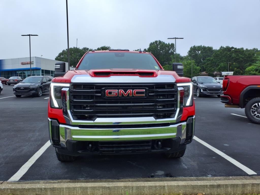 GMC Sierra 2500HD 4WD Crew Cab 159" Pro 2024