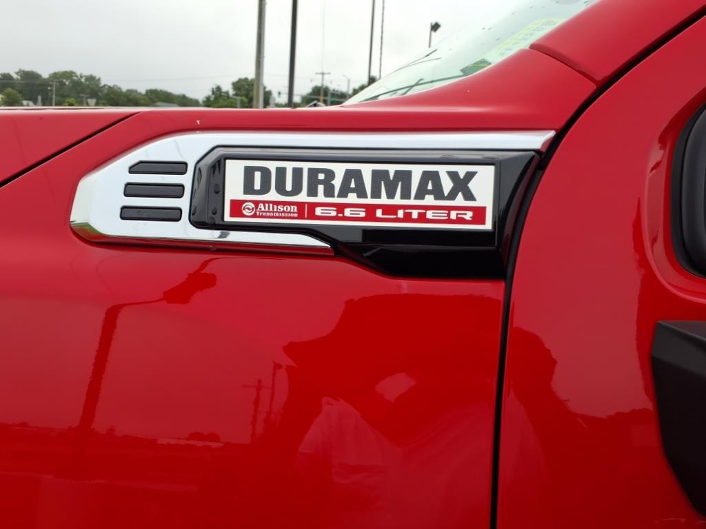 GMC Sierra 2500HD 4WD Crew Cab 159" Pro 2024