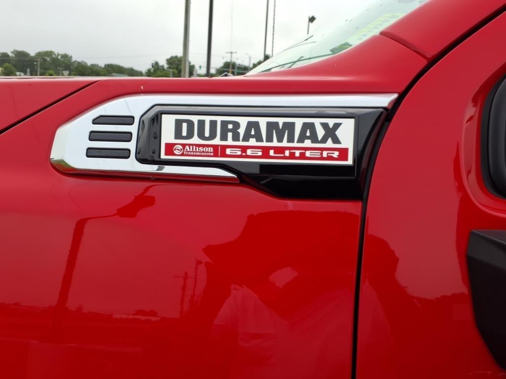 GMC Sierra 2500HD 4WD Crew Cab 159" Pro 2024