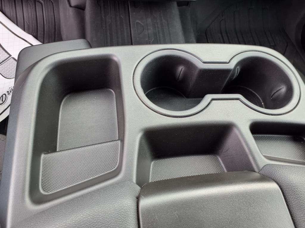 GMC Sierra 2500HD 4WD Crew Cab 159" Pro 2024