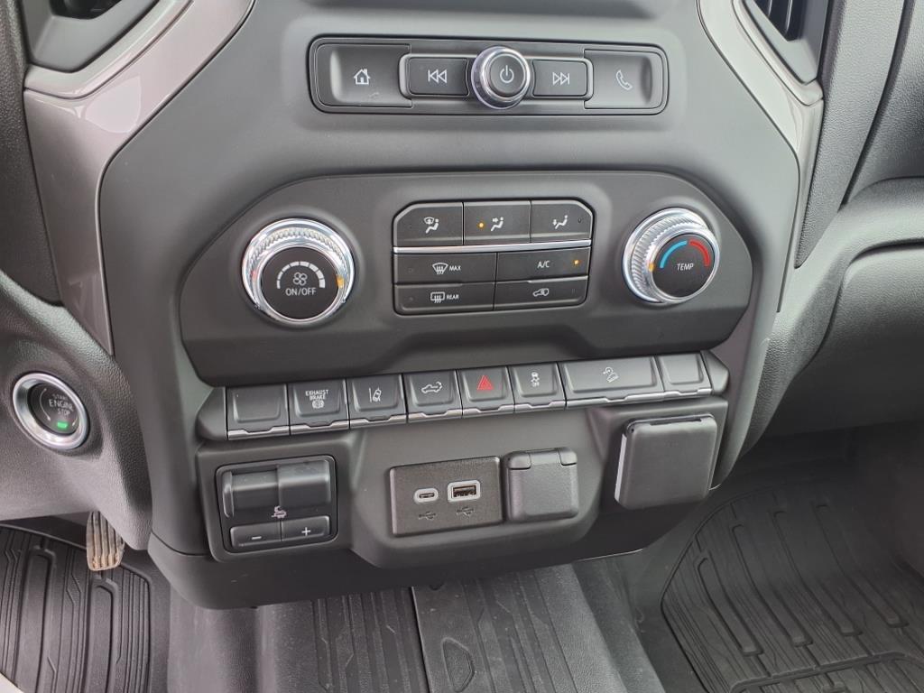 GMC Sierra 2500HD 4WD Crew Cab 159" Pro 2024