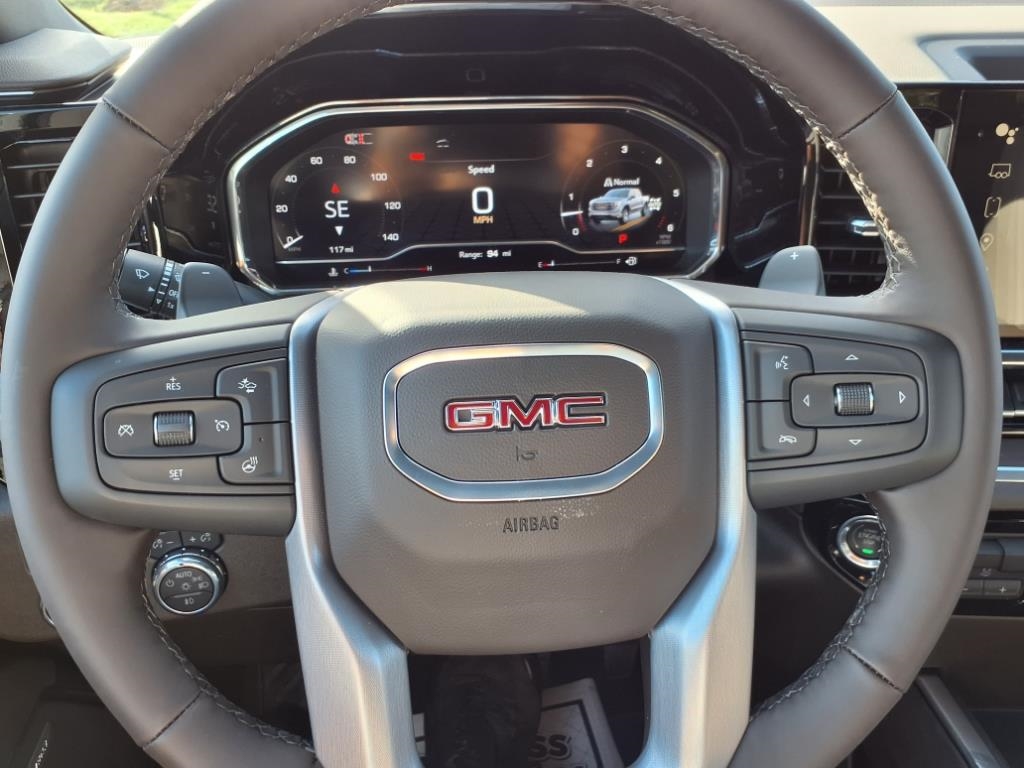 GMC Sierra 1500 4WD Crew Cab 147" SLT 2025 GMC Sierra 1500 4WD Crew Cab 147" SLT 2025