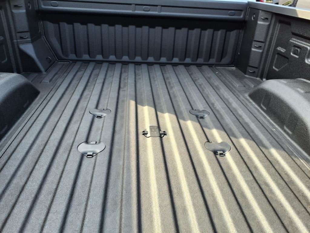 Chevrolet Silverado 2500HD 4WD Crew Cab 159" Work Truck 2025 Chevrolet Silverado 2500HD 4WD Crew Cab 159" Work Truck 2025