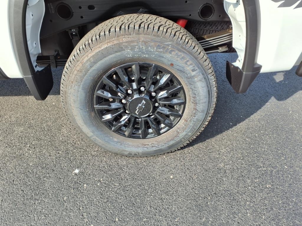 Chevrolet Silverado 2500HD 4WD Crew Cab 159" Work Truck 2025 Chevrolet Silverado 2500HD 4WD Crew Cab 159" Work Truck 2025