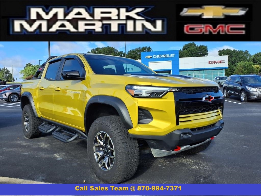 2024 Chevrolet Colorado ZR2's photo