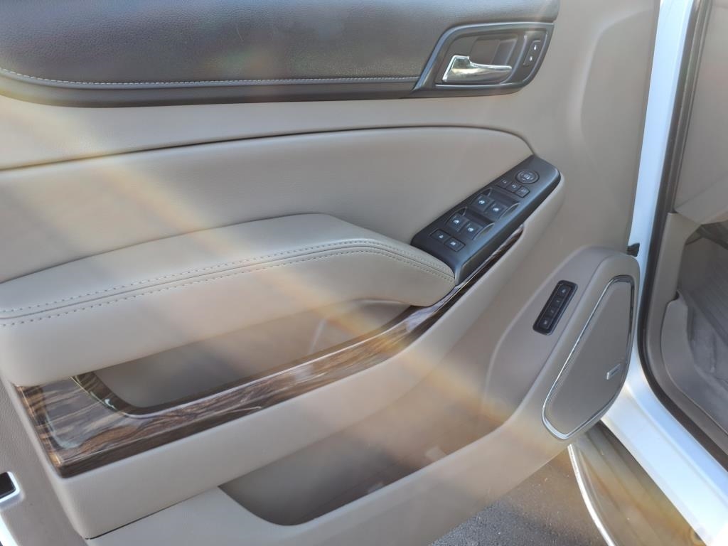 GMC Yukon 4WD 4dr SLT 2019 GMC Yukon 4WD 4dr SLT 2019