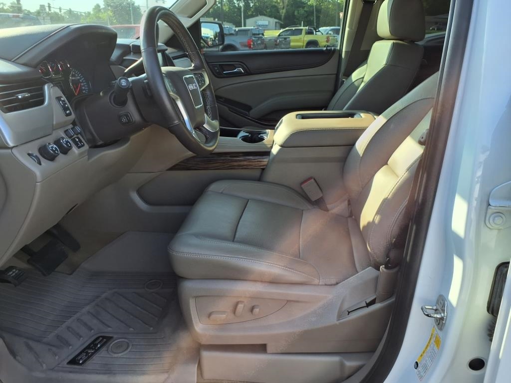 GMC Yukon 4WD 4dr SLT 2019 GMC Yukon 4WD 4dr SLT 2019