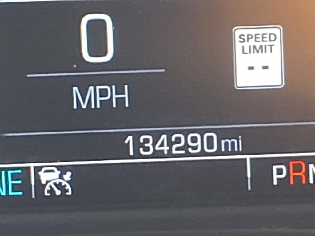 GMC Yukon 4WD 4dr SLT 2019 GMC Yukon 4WD 4dr SLT 2019