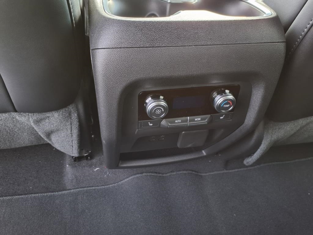 GMC Acadia FWD 4dr Elevation 2026 GMC Acadia FWD 4dr Elevation 2026