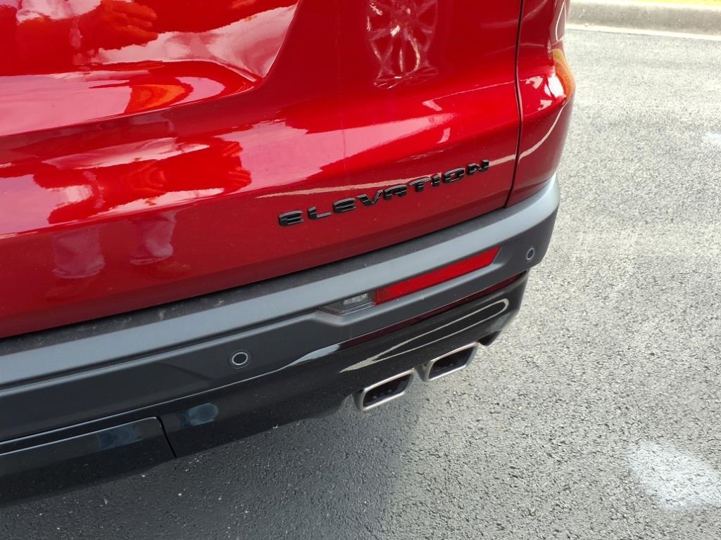 GMC Acadia FWD 4dr Elevation 2026