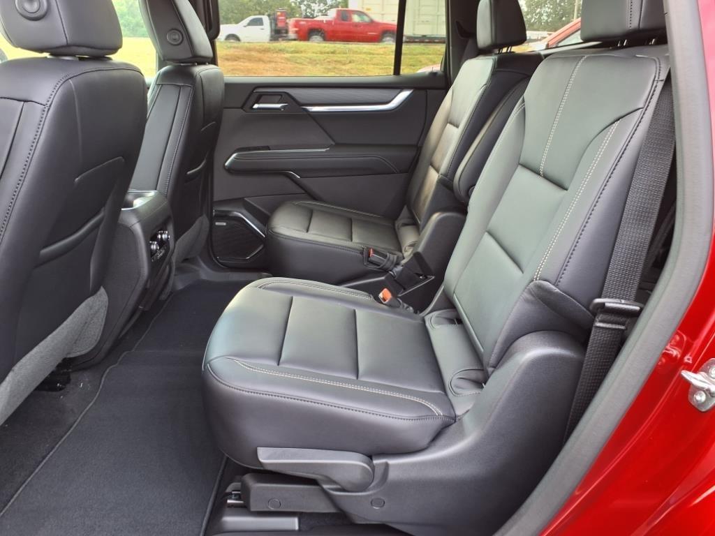 GMC Acadia FWD 4dr Elevation 2026