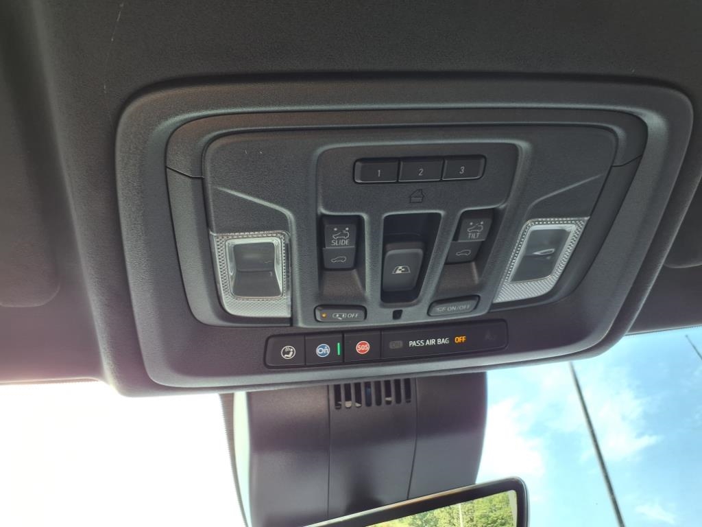 GMC Sierra 1500 4WD Crew Cab 147" AT4X 2025 GMC Sierra 1500 4WD Crew Cab 147" AT4X 2025