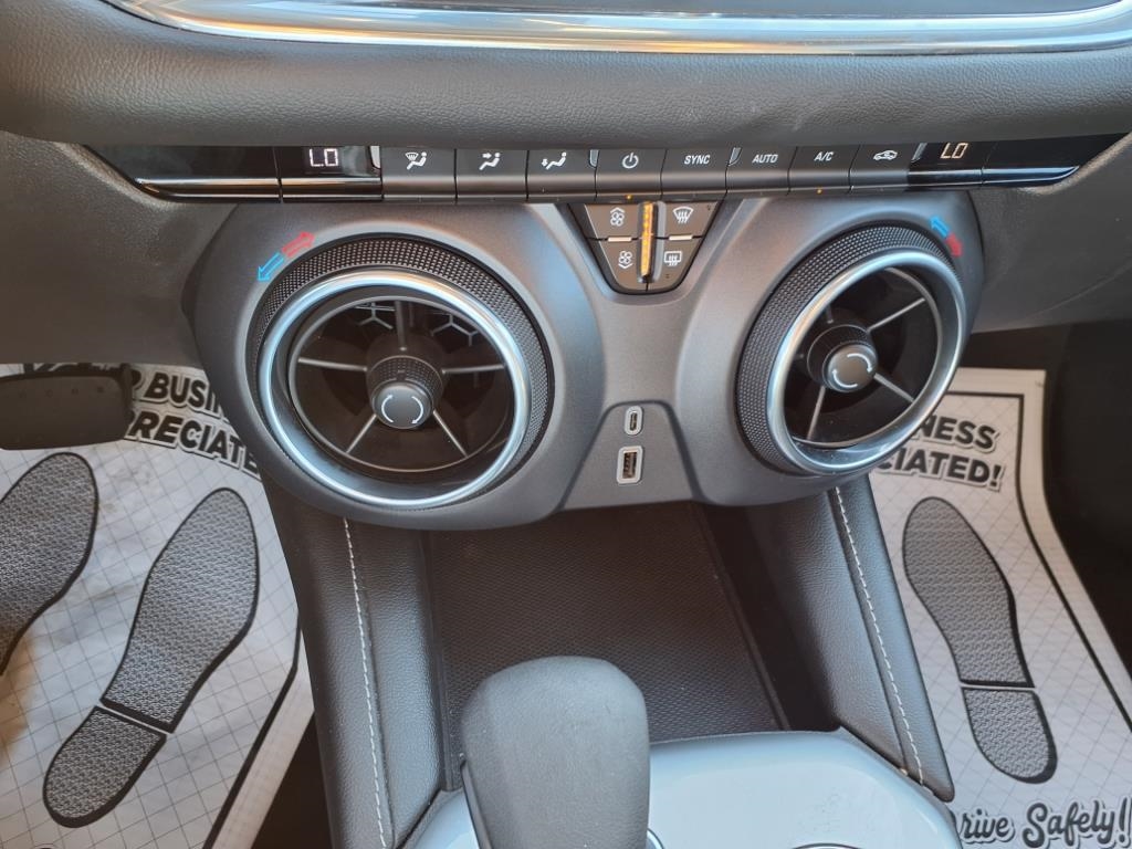 Chevrolet Blazer AWD 4dr LT w/2LT 2023 Chevrolet Blazer AWD 4dr LT w/2LT 2023