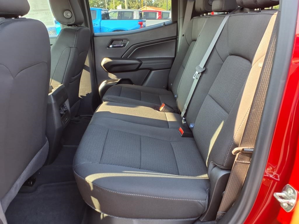 GMC Canyon 2WD Crew Cab Elevation 2026