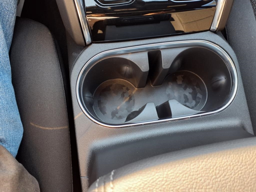 GMC Canyon 2WD Crew Cab Elevation 2026