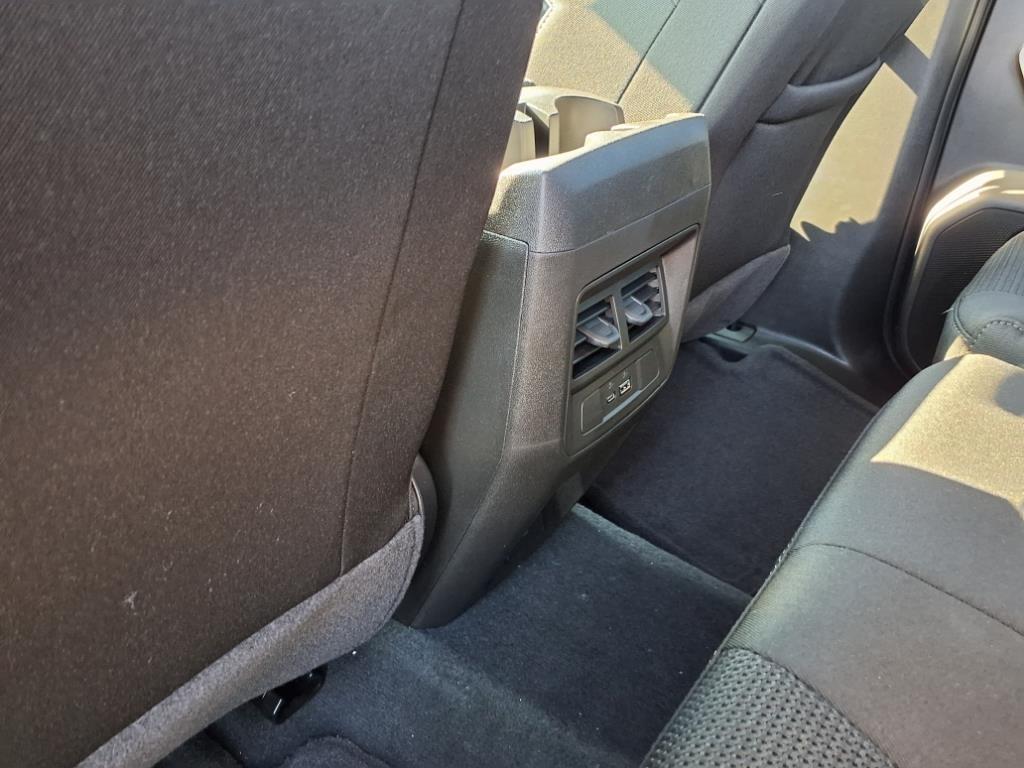 GMC Canyon 2WD Crew Cab Elevation 2026