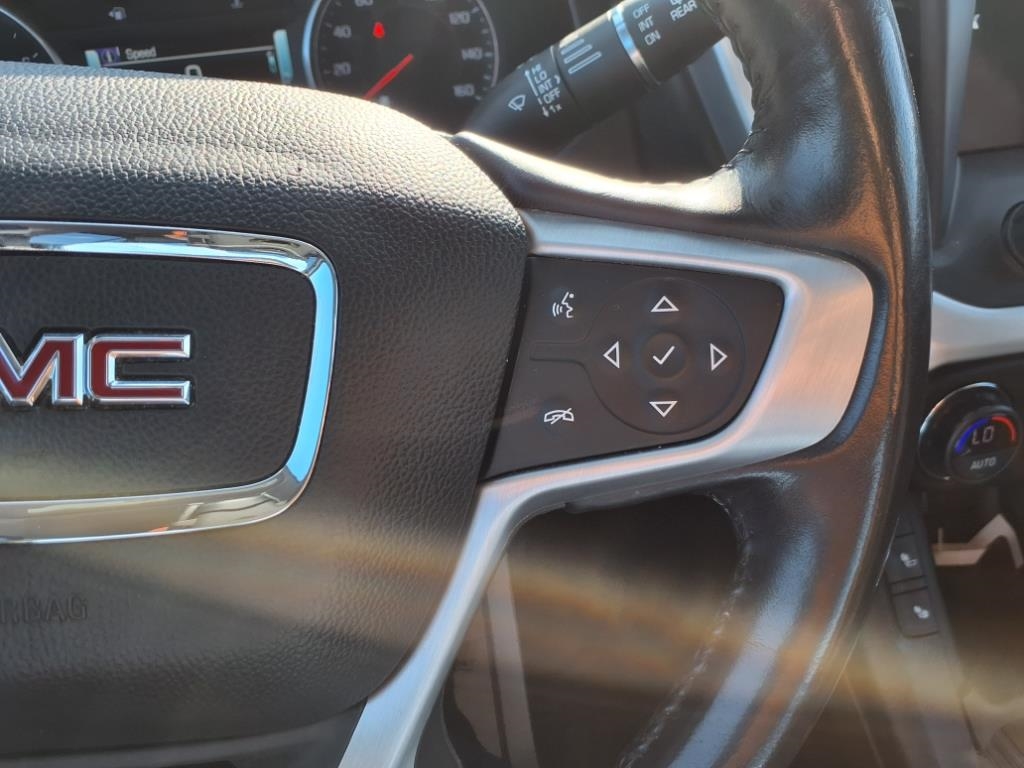 GMC Acadia FWD 4dr SLT w/SLT-1 2019