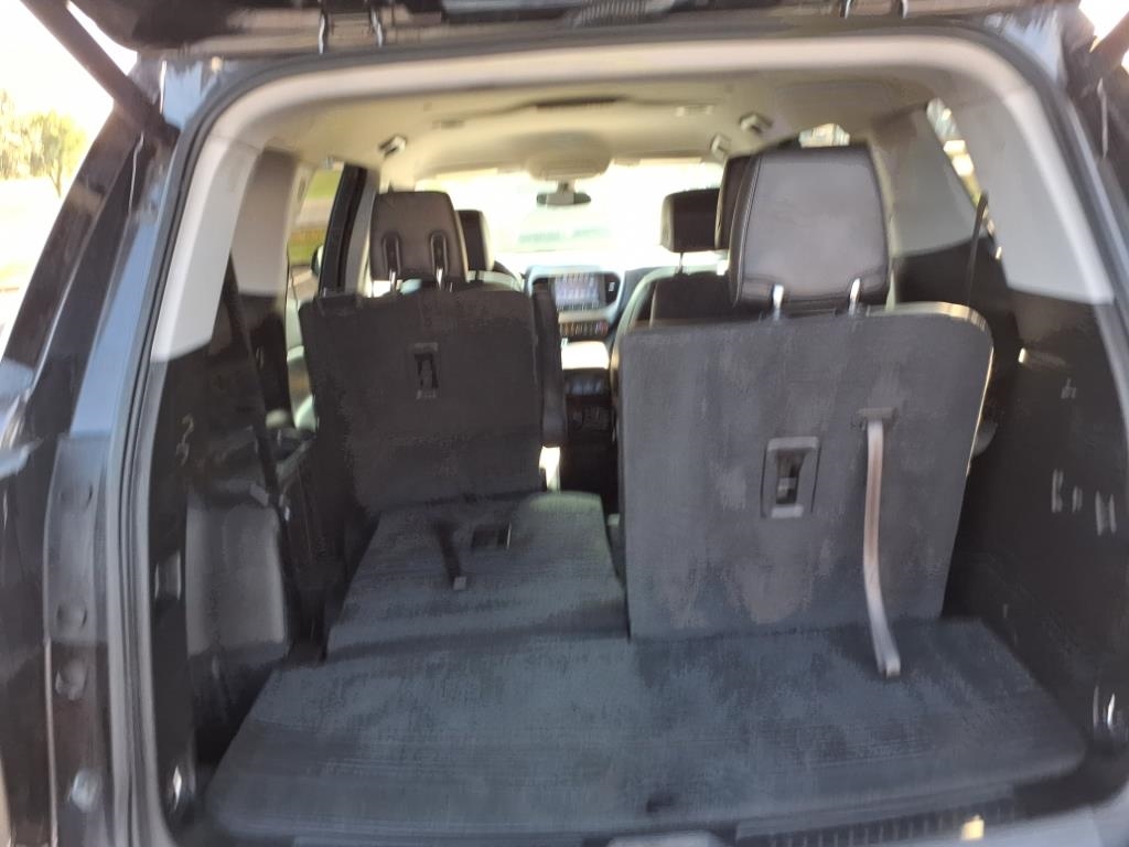 GMC Acadia FWD 4dr SLT w/SLT-1 2019