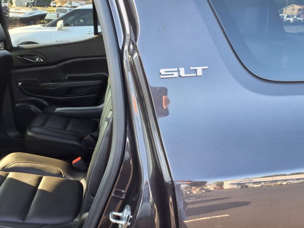 GMC Acadia FWD 4dr SLT w/SLT-1 2019