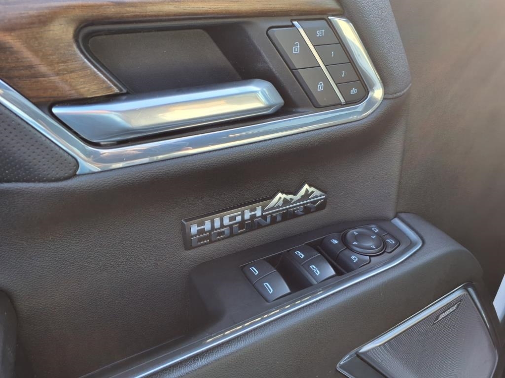 Chevrolet Silverado 1500 4WD Crew Cab 147" High Country 2024 Chevrolet Silverado 1500 4WD Crew Cab 147" High Country 2024