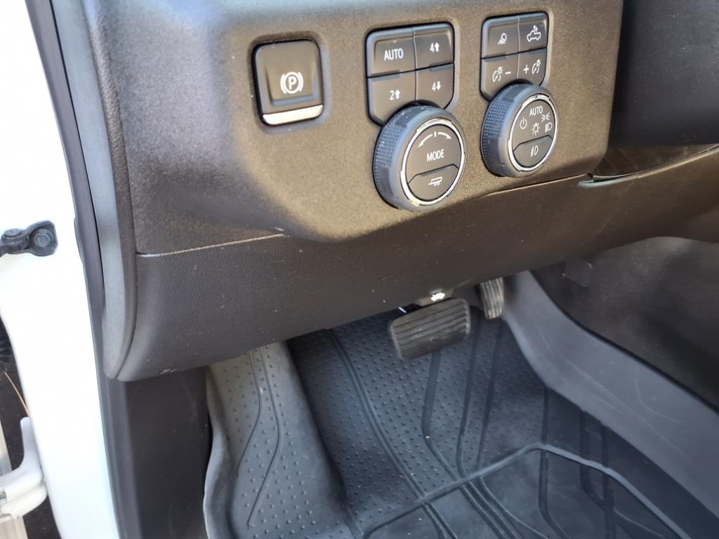 Chevrolet Silverado 1500 4WD Crew Cab 147" High Country 2024 Chevrolet Silverado 1500 4WD Crew Cab 147" High Country 2024