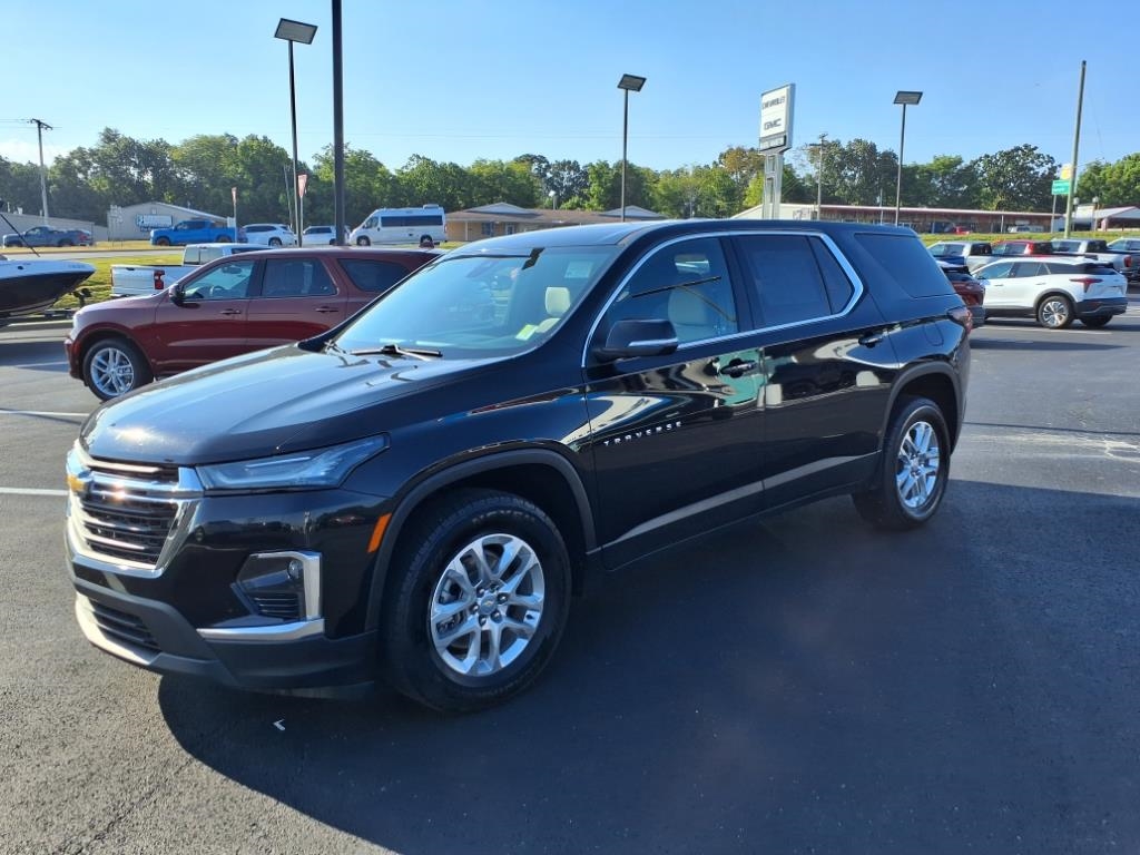 Chevrolet Traverse FWD 4dr LS w/1LS 2023 Chevrolet Traverse FWD 4dr LS w/1LS 2023