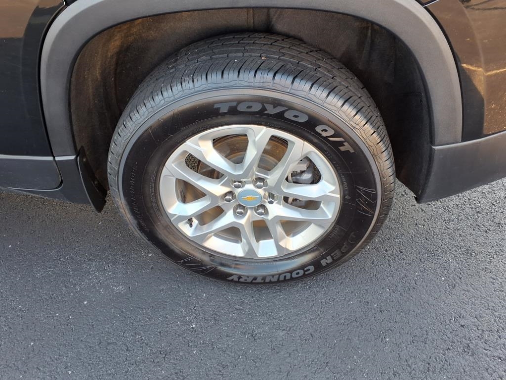 Chevrolet Traverse FWD 4dr LS w/1LS 2023