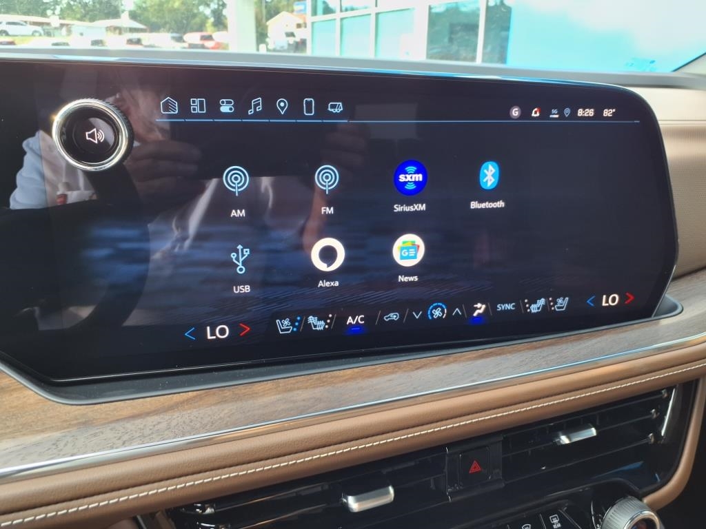 Chevrolet Tahoe 4WD 4dr High Country 2025 Chevrolet Tahoe 4WD 4dr High Country 2025