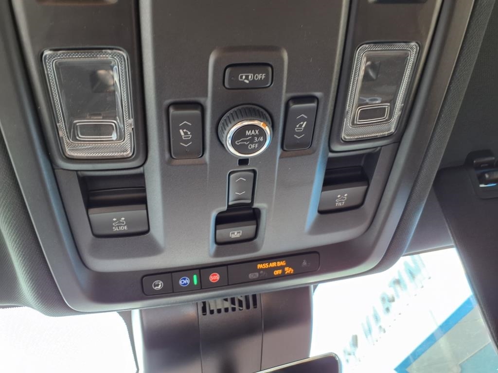 Chevrolet Tahoe 4WD 4dr High Country 2025 Chevrolet Tahoe 4WD 4dr High Country 2025