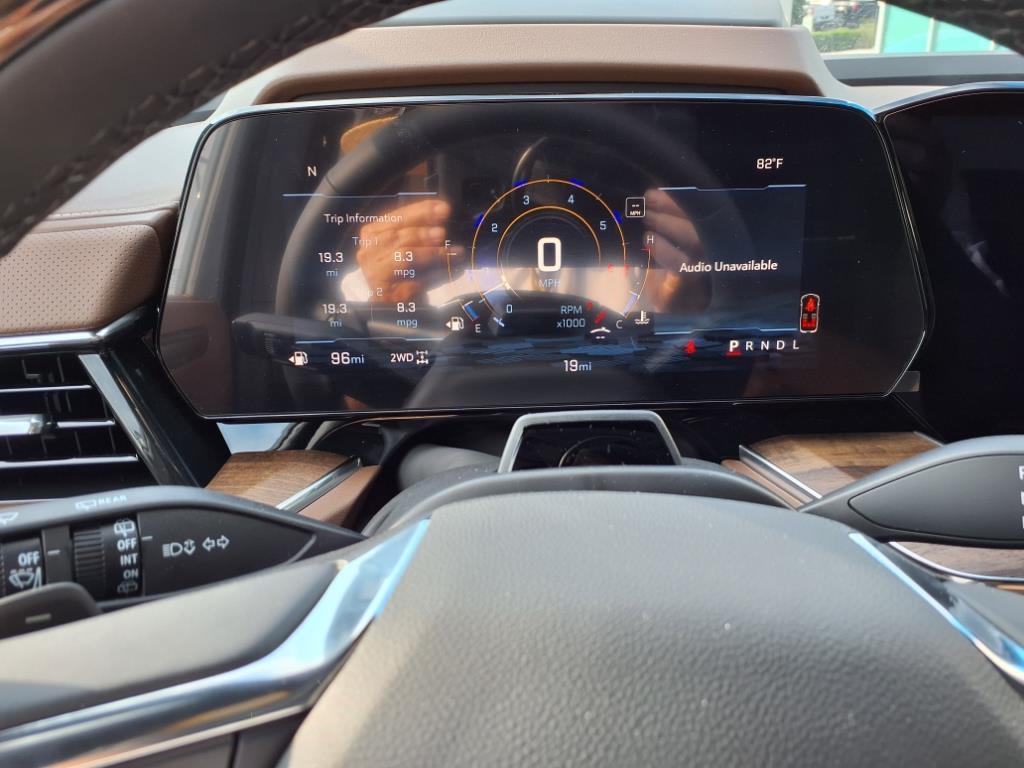 Chevrolet Tahoe 4WD 4dr High Country 2025 Chevrolet Tahoe 4WD 4dr High Country 2025