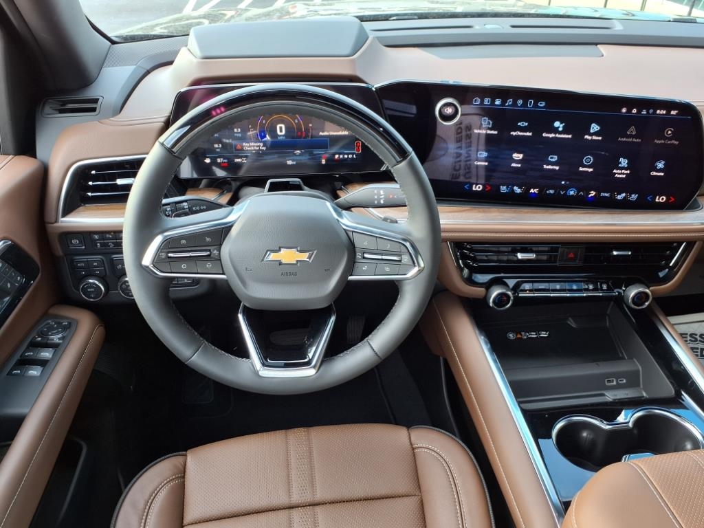 Chevrolet Tahoe 4WD 4dr High Country 2025