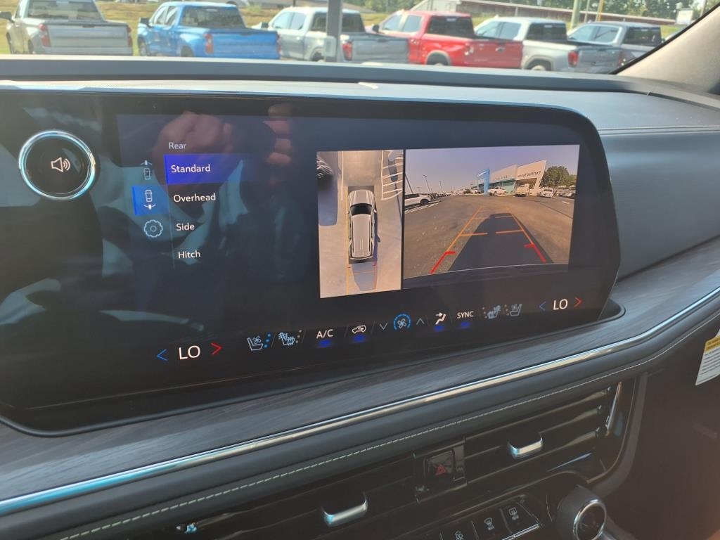 Chevrolet Tahoe 2WD 4dr Premier 2025