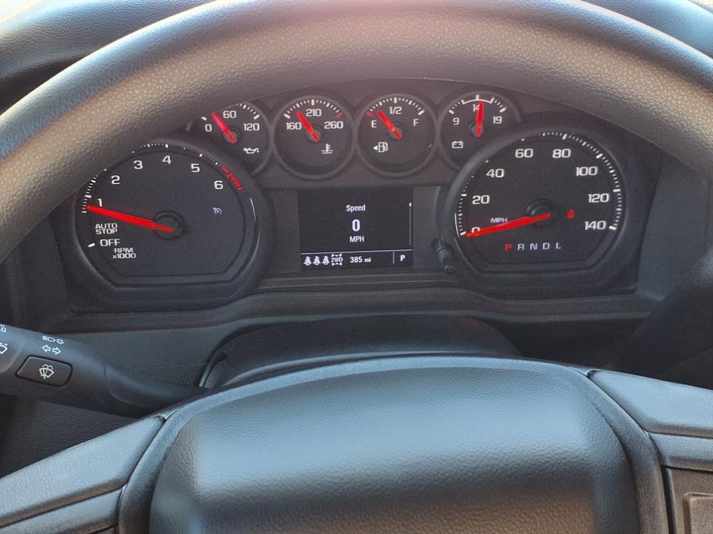 Chevrolet Silverado 1500 4WD Crew Cab 147" Custom 2026